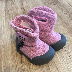 Bogs Winter Boots; Toddler size 5